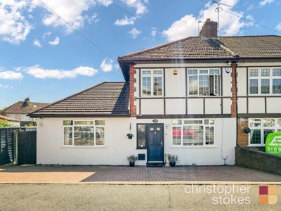 Property on Blindmans Lane, EN8 9DN