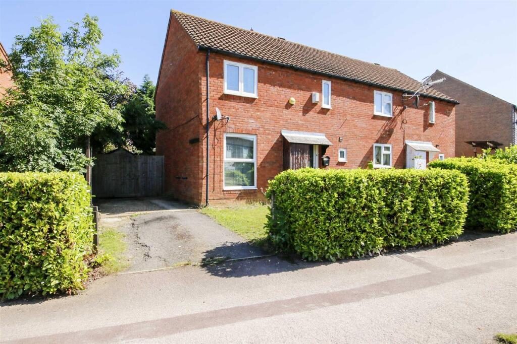 Property main image
