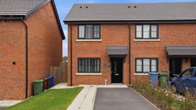 Property on Hatfield Drive, PR25 5BB