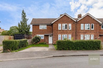 Property on Medina Road, ME20 6DN