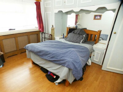 Property on Broomhill Close, L27 1XT