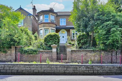 Property on Chalk Hill, WD19 4BU