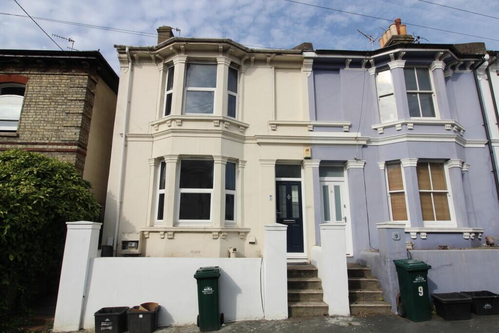 Terraced House