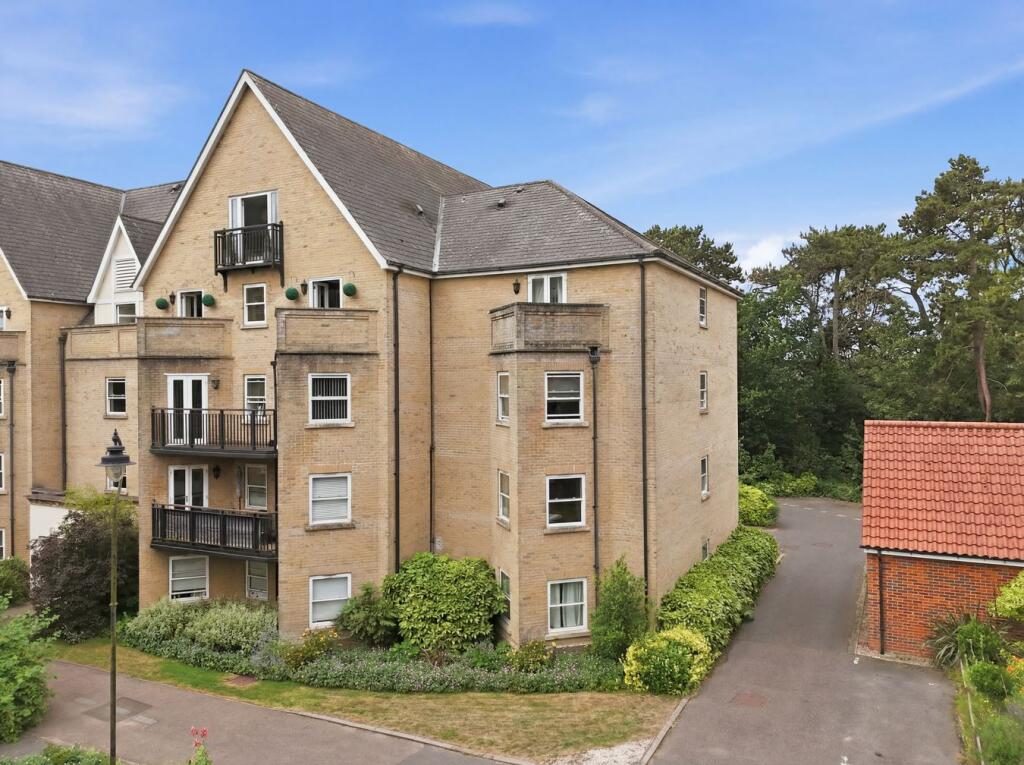 Property main image