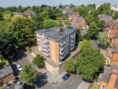 Property on Tunnel Road, NG7 1BP