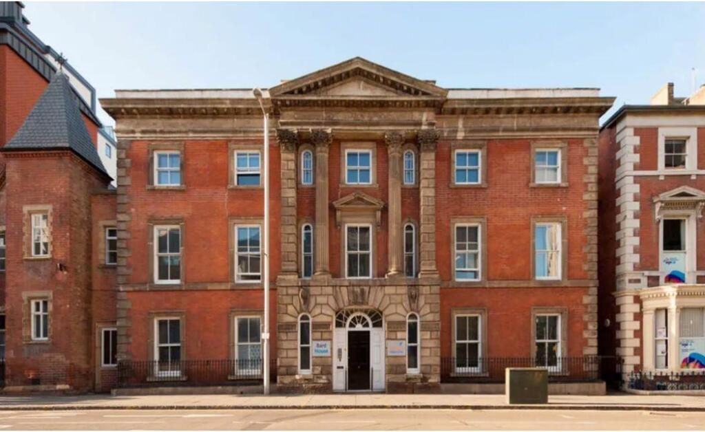 Property main image