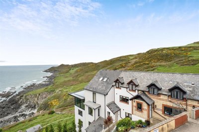 Property on EX34 7DZ