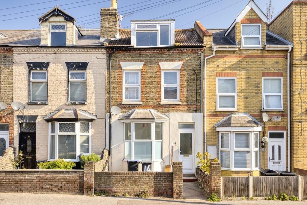 Terraced House