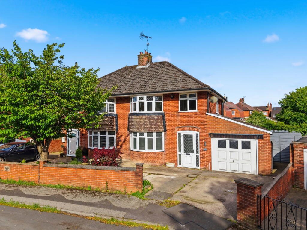 Property main image