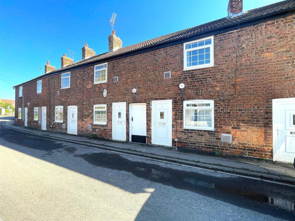 Terraced House