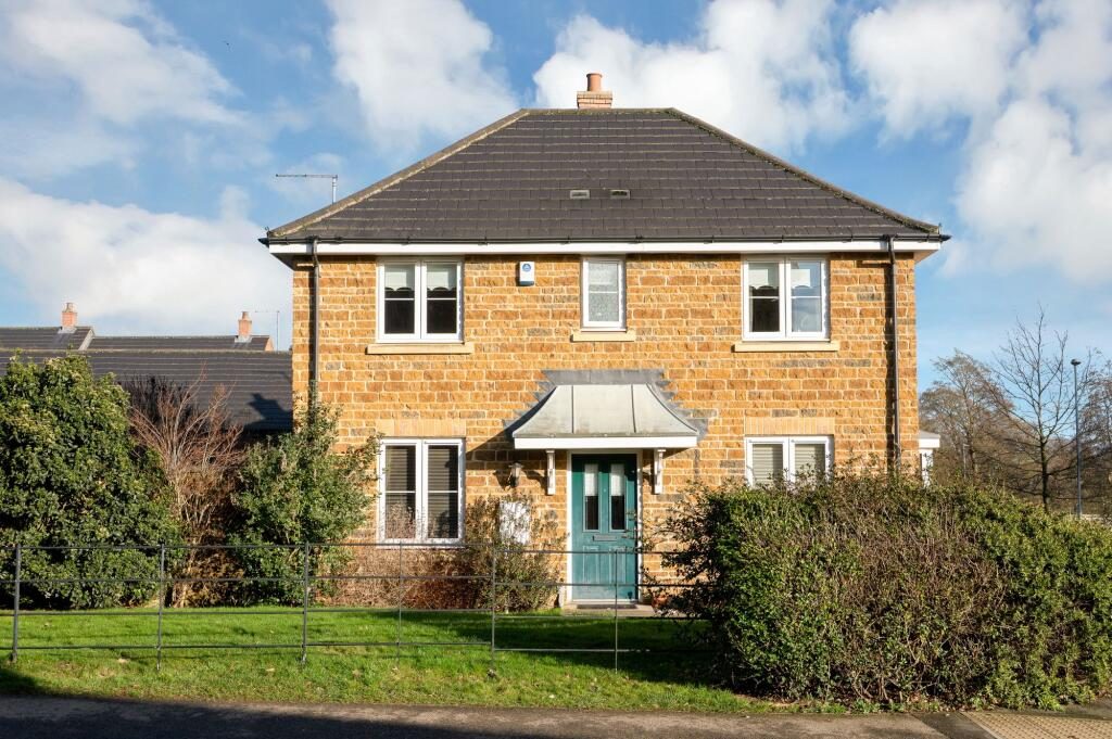 Property main image