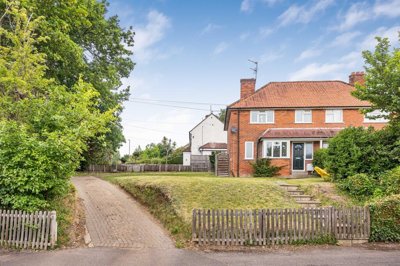 Property on RG4 5LD