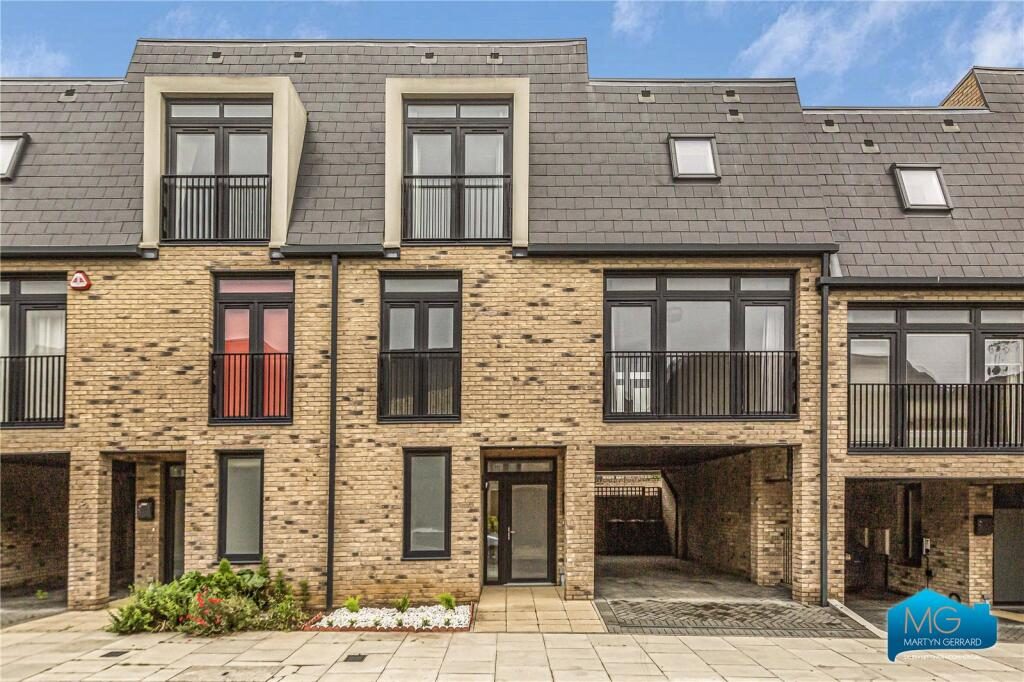Terraced House