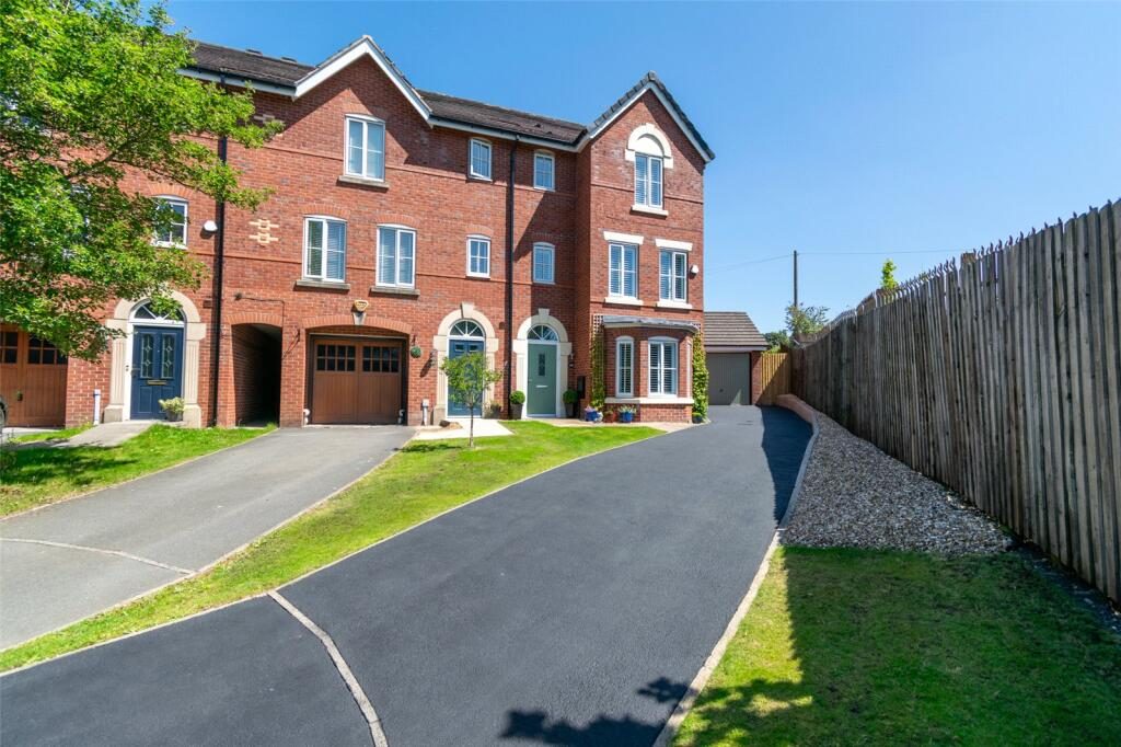 Terraced House