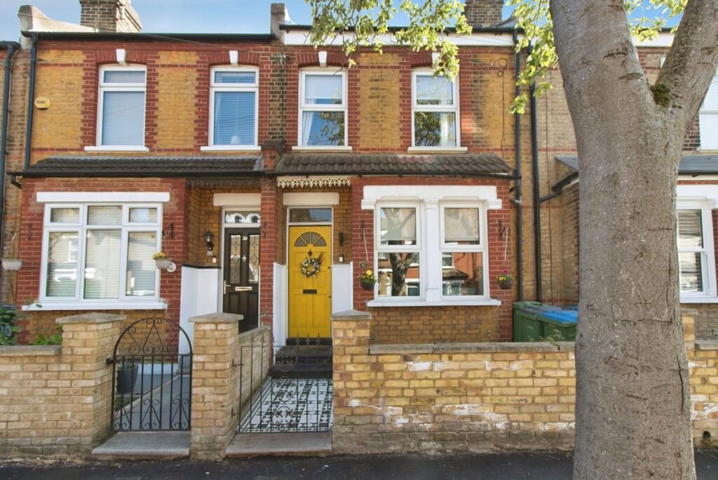 Terraced House