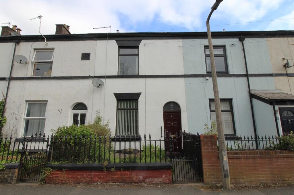 Terraced House
