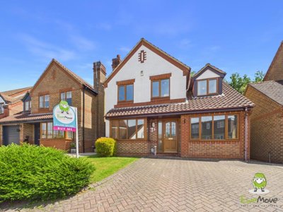 Property on Highwood Ridge, RG22 4UU