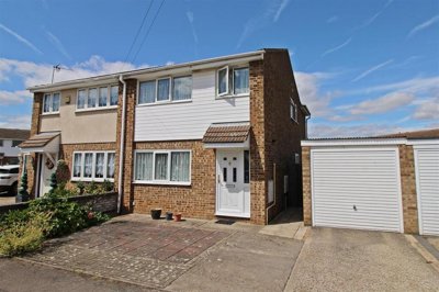 Property on Poplar Close, SG18 0EW