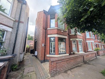 Property on Earls Road, CV11 5HT