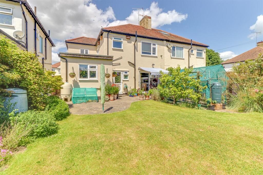 Property main image