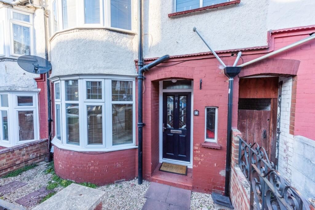 Property main image