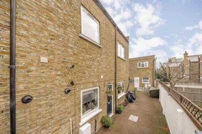 Property on Southey Road, N15 5HY