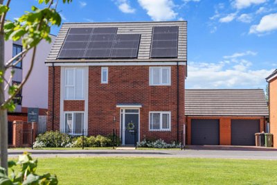 Property on Gotland Road, WR5 2FX