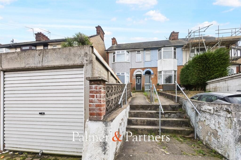 Terraced House