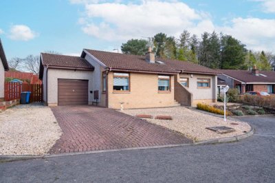 Property on Cunnigar Hill View, EH53 0SG