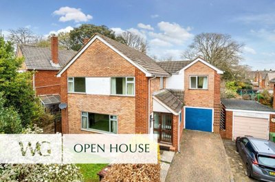 Property on Church Lane, EX2 5DY