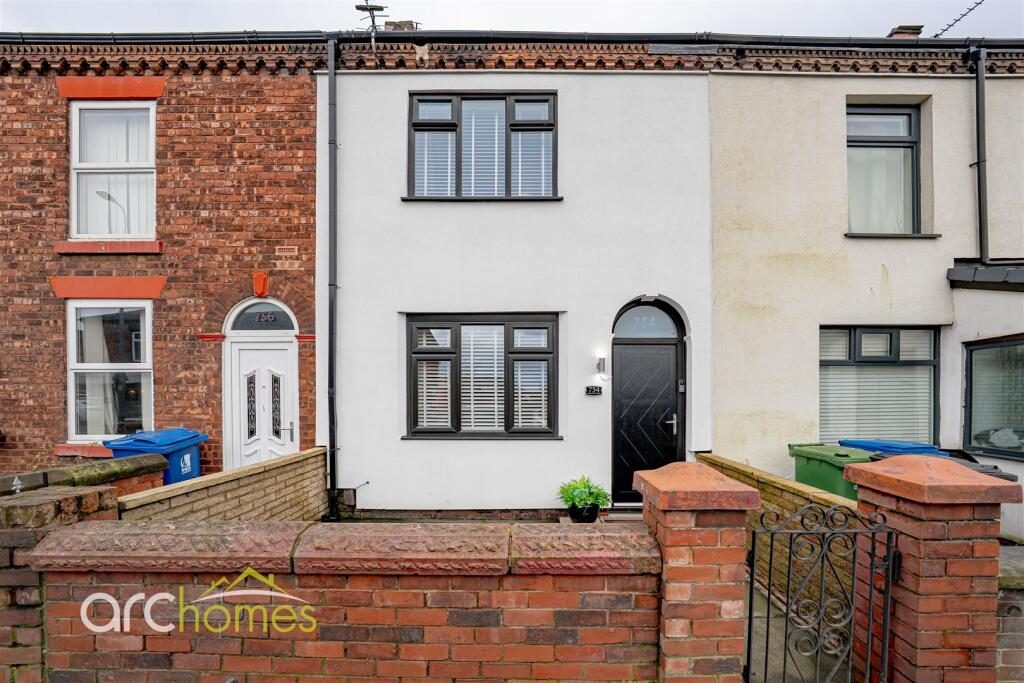 Terraced House