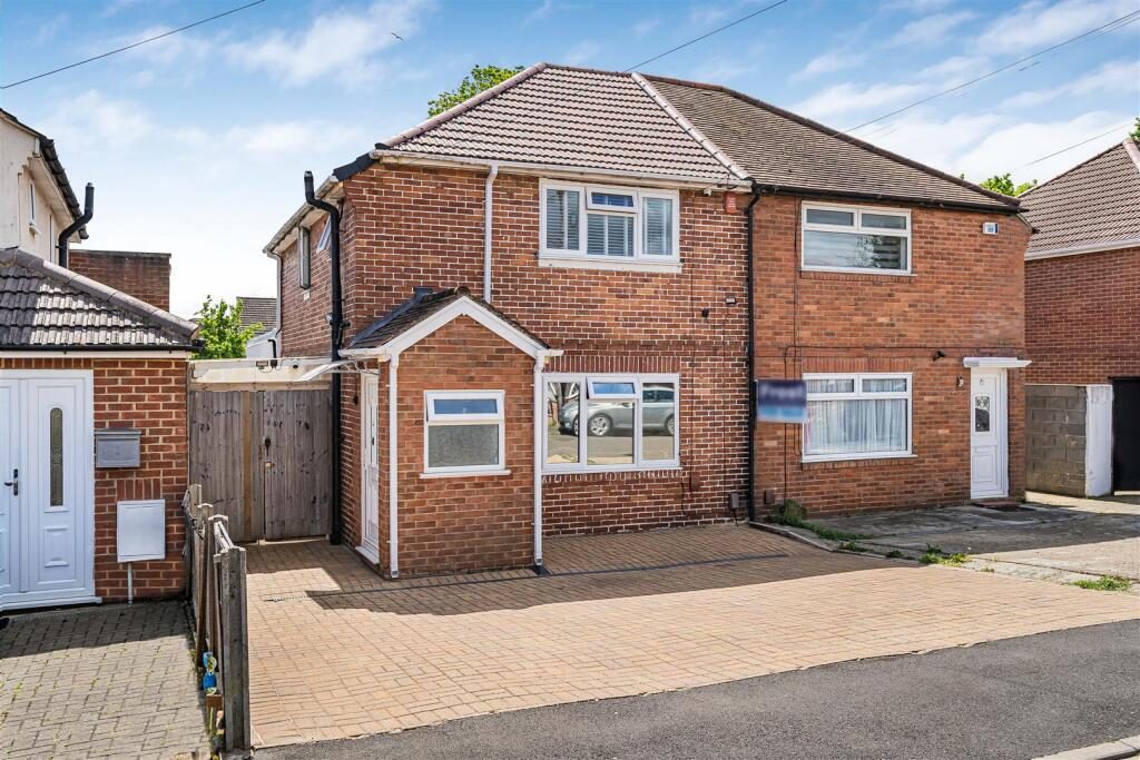 Property main image
