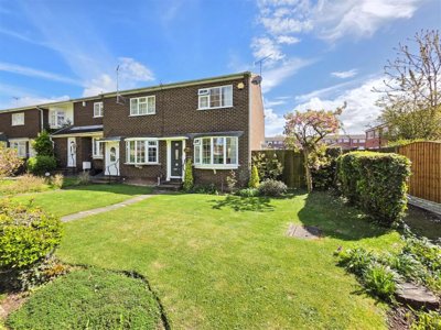 Property on Spinningdale, NG5 8QS