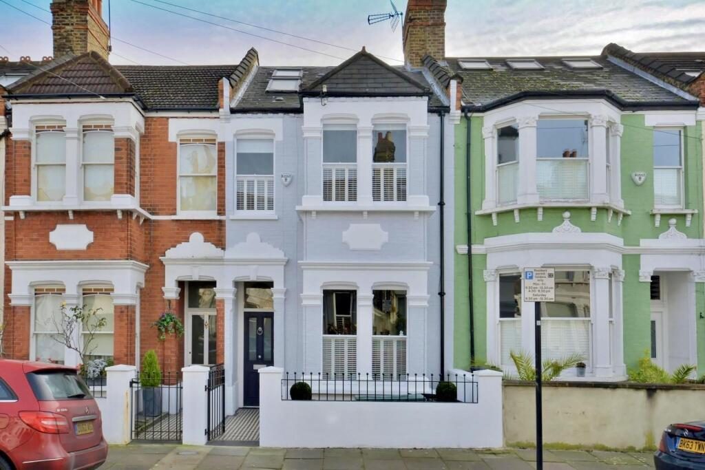 Terraced House