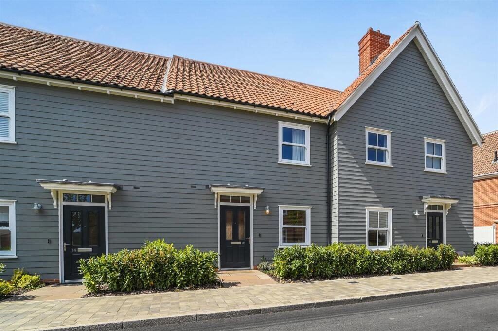Terraced House