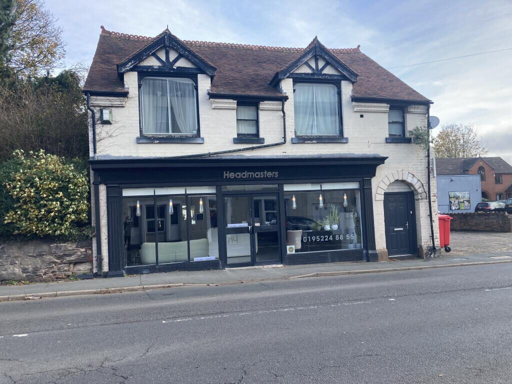Hairdresser / Barber Shop