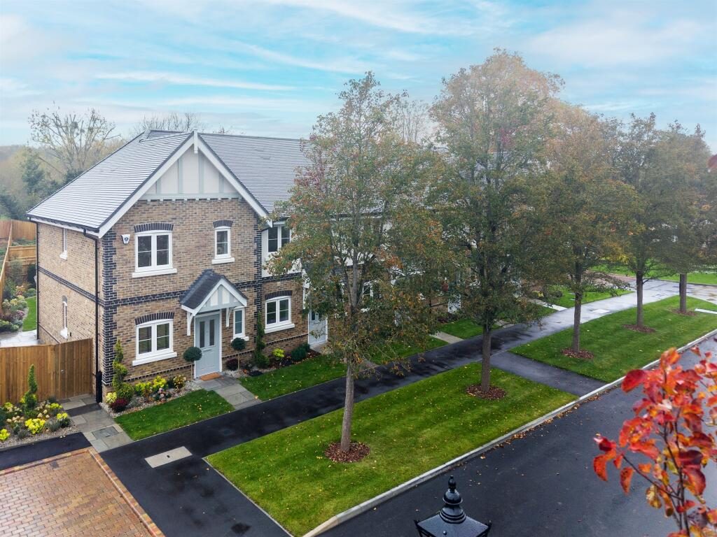 Terraced House