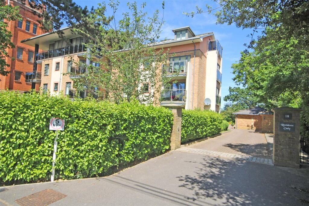 Property main image
