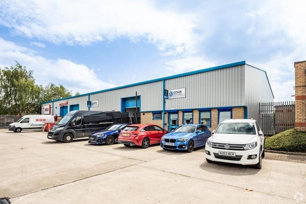 Distribution Warehouse