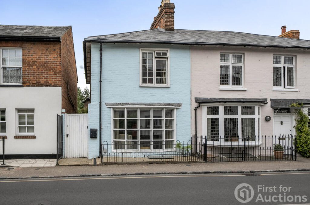 Terraced House