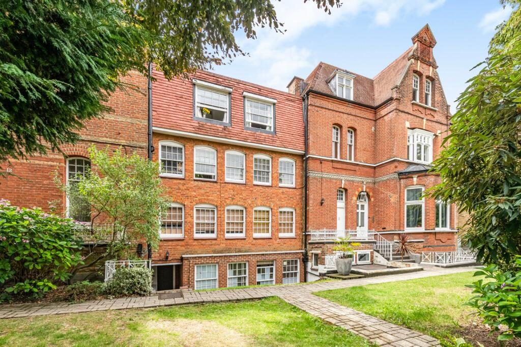 Property main image