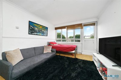 Property on Jamaica Street, E1 0PE