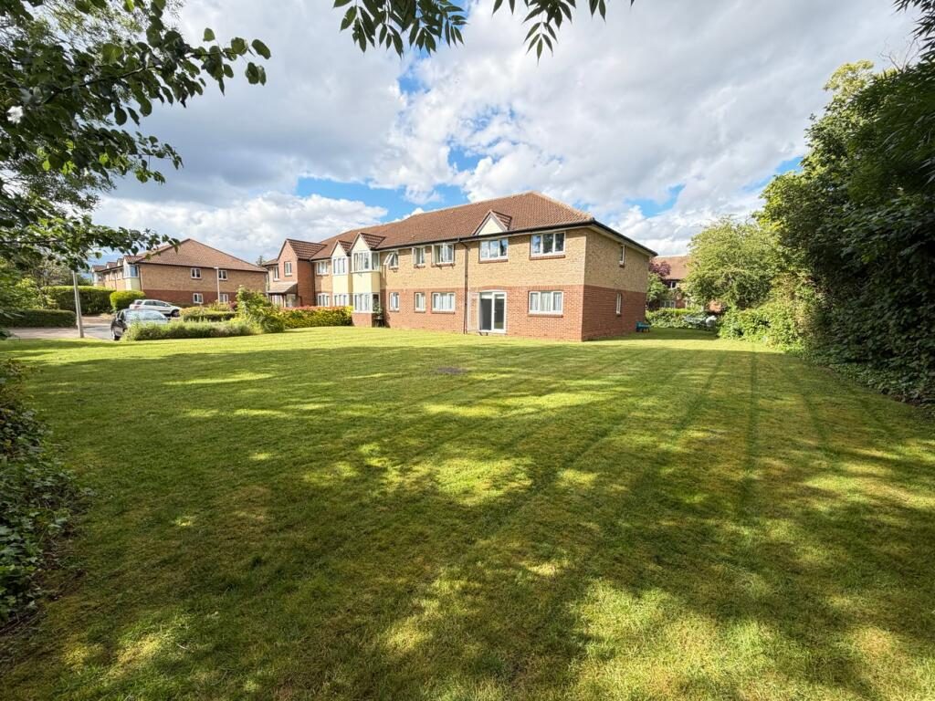 Property main image