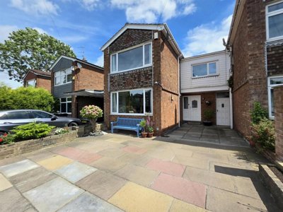 Property on Motcombe Farm Road, SK8 3RW