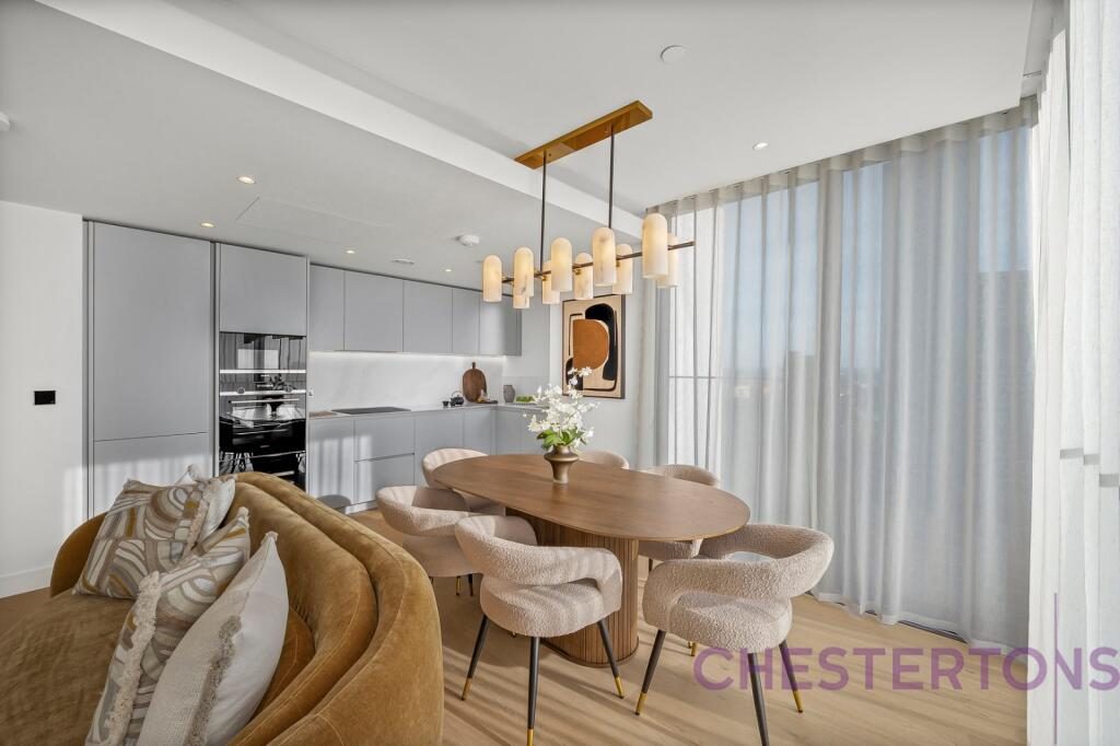 Harcourt Tower, 
67 Marsh Wall, E14