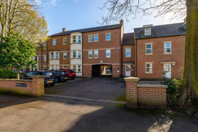 Property on Lillington Road, CV32 5PU