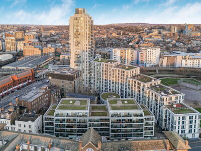 Property on Seager Place, SE8 4HQ