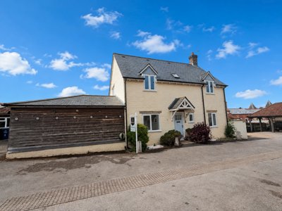 Property on Tomlins Lane, SP8 4DU
