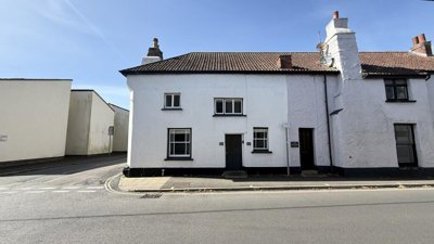 Property on South Street, EX33 2AA
