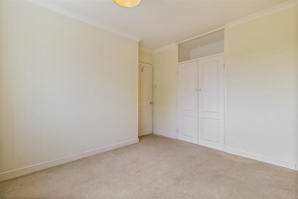 Thumbnail 12
